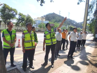 （20240523）党建信息14：弦歌不辍公路志 薪火相传共奋进——中心离退休第三党支部开展结对共建学习交流暨“银辉讲堂”专题党课活动.docx_1