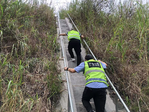 筑牢防线！市公路事务中心全力做好防汛应汛工作 .docx_4